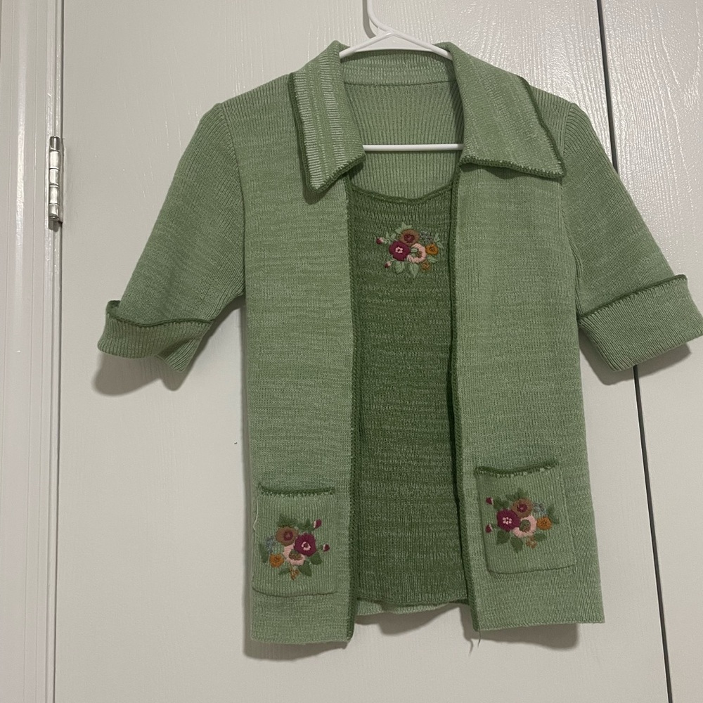 Green Knit Cardigan and Top Set with Floral Embroidery